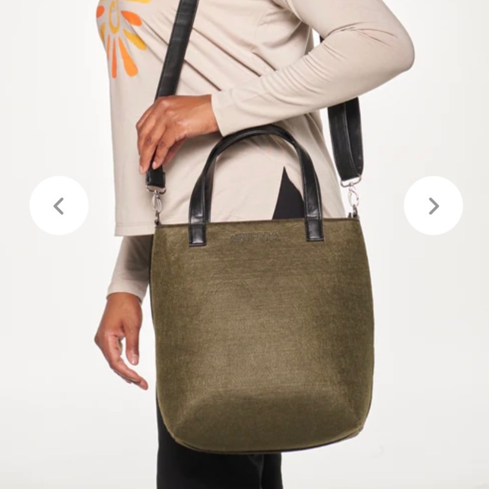 NWT DoTERRA Evergreen Tote Bag